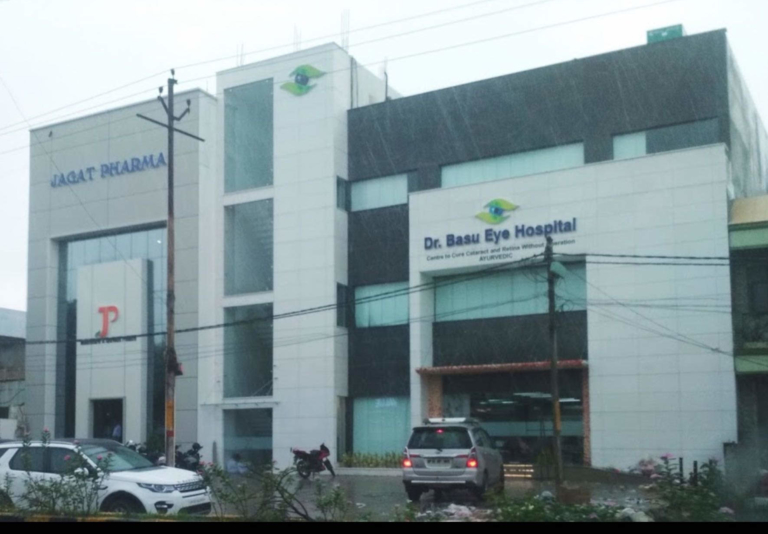 dr-basu-eye-hospital-bareilly-compact